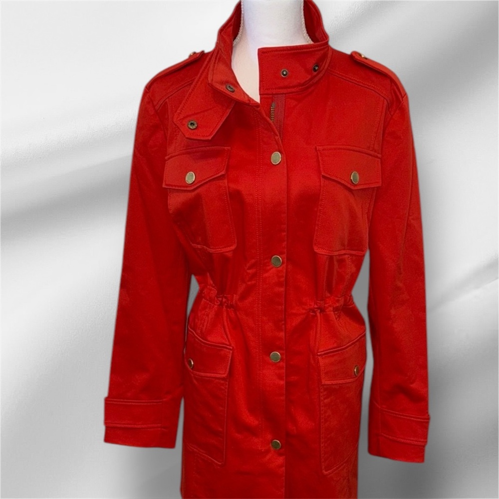 MICHAEL Michael Kors Red Trench Coat with Button Closure and Shirt Collar